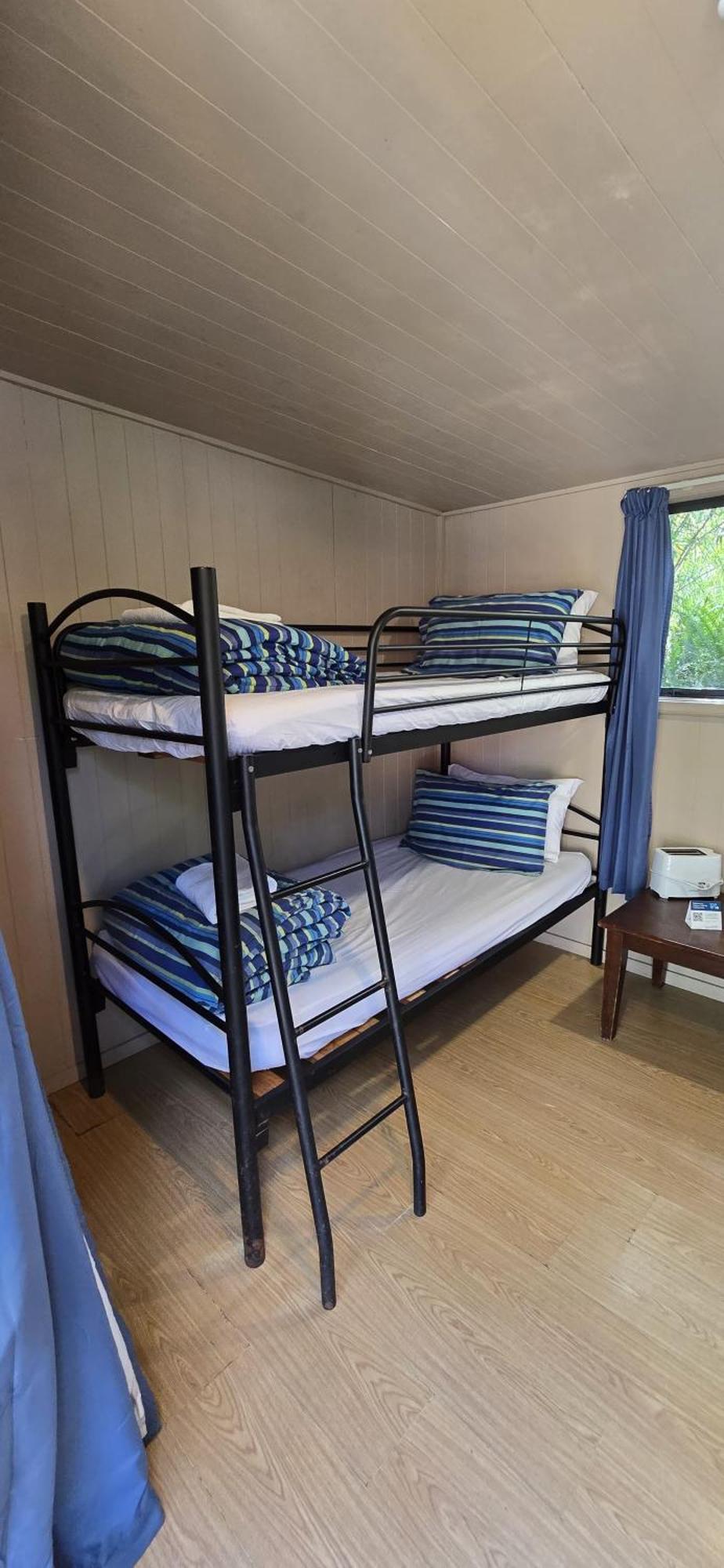 Ahipara Holiday Park Rum bild